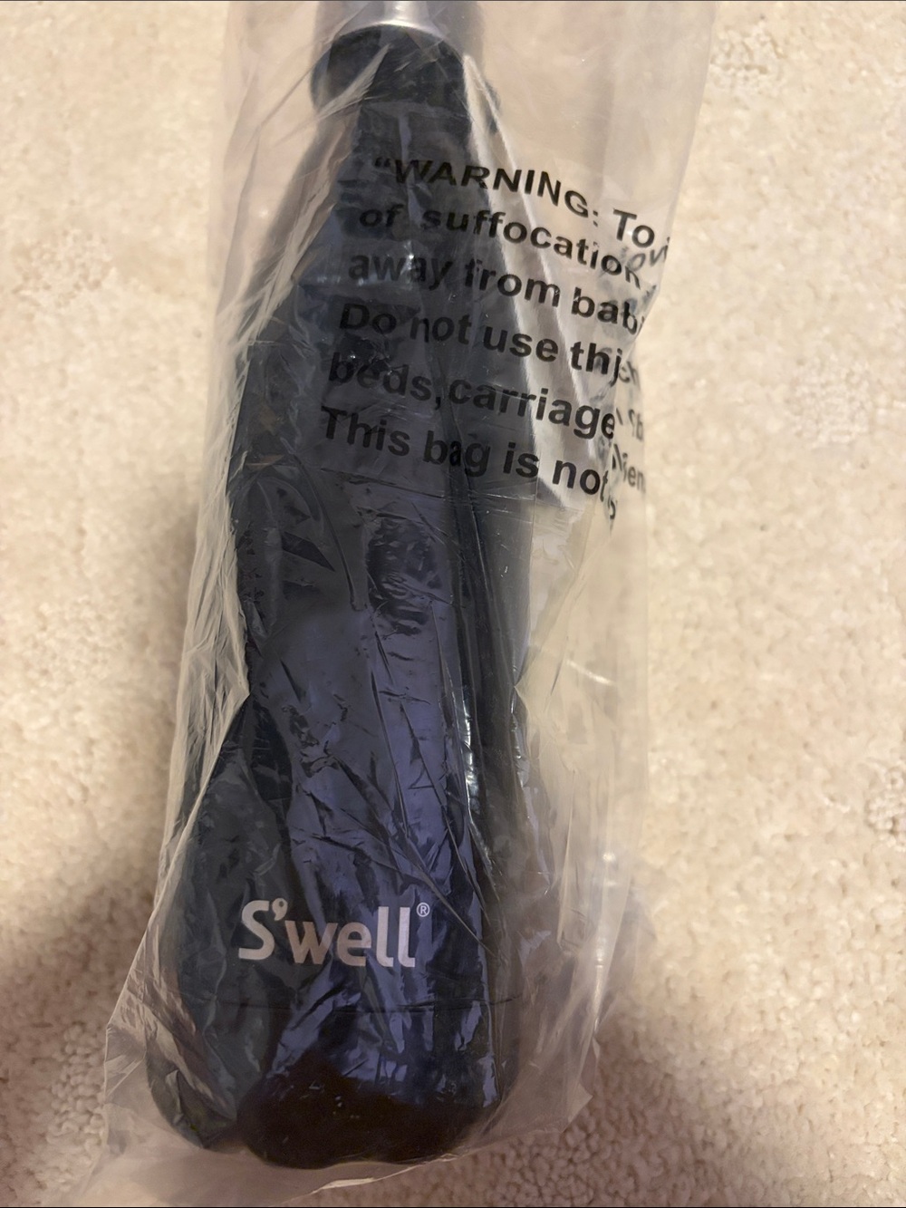 S’well Black Water Bottle Leakproof 36 hours cold 18 hours hot